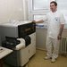 Nada�n� fond AQUAPURA p�edal Fakultn� nemocnici HK laboratorn� sety v�hodnot� 50�000 K�